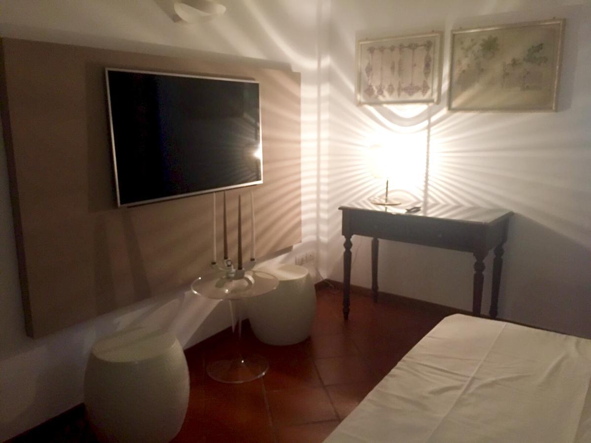 Marie Rose Luxury B&B & Apartment Desenzano del Garda Exterior photo