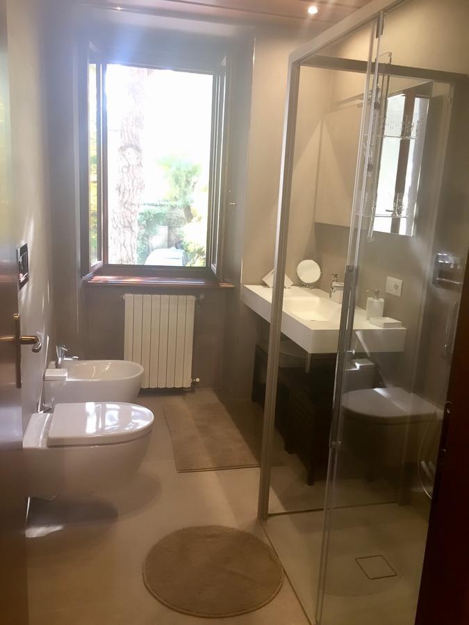 Marie Rose Luxury B&B & Apartment Desenzano del Garda Exterior photo